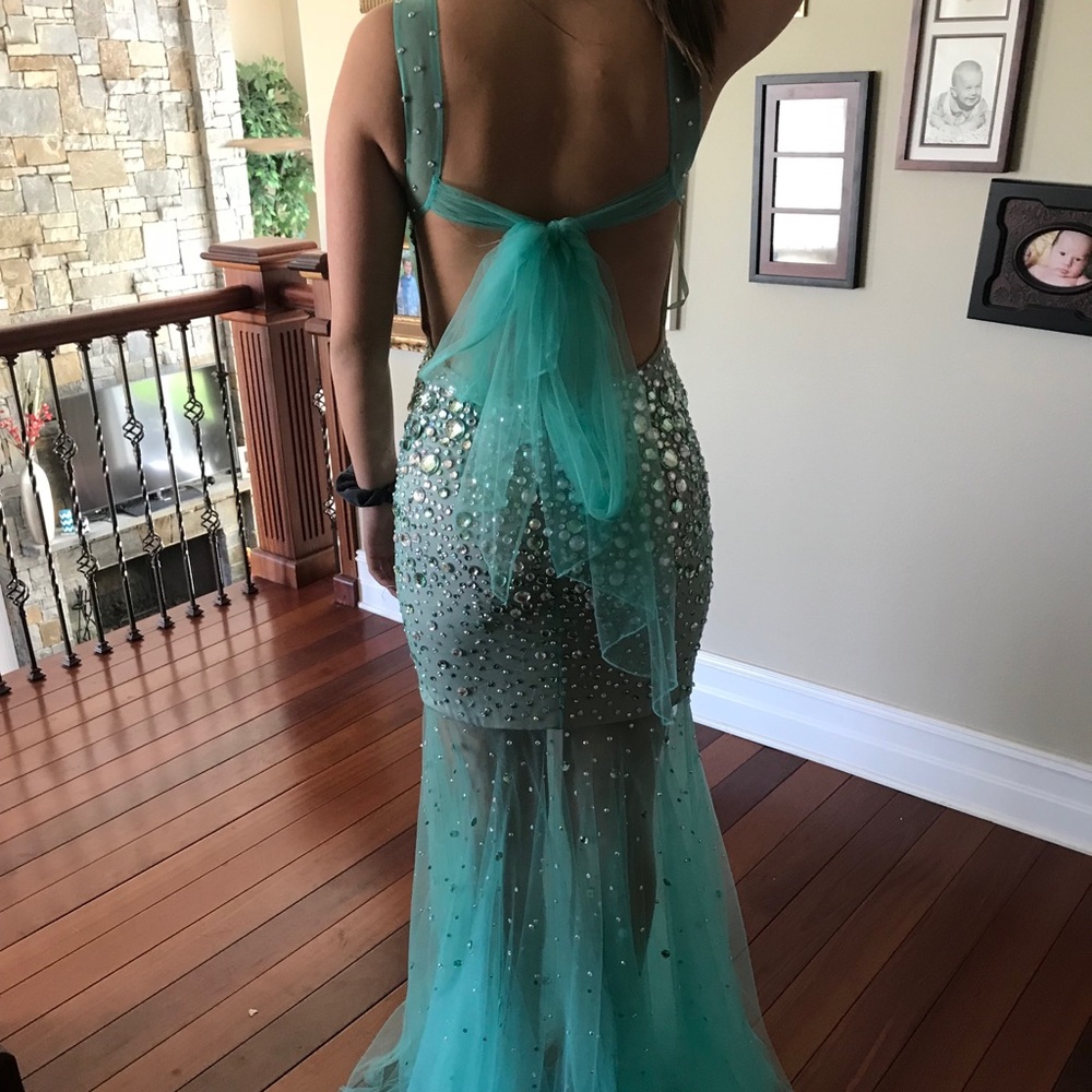 Prom/homecoming dress